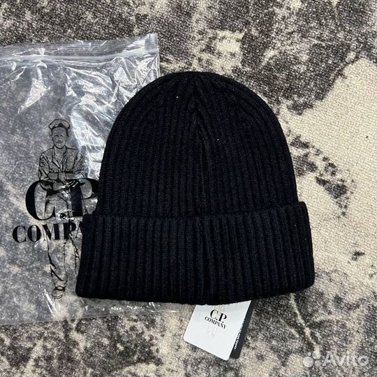 Шапка C.P. Company