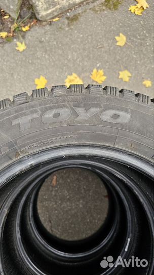 Toyo Observe G3-Ice 215/60 R16 95T