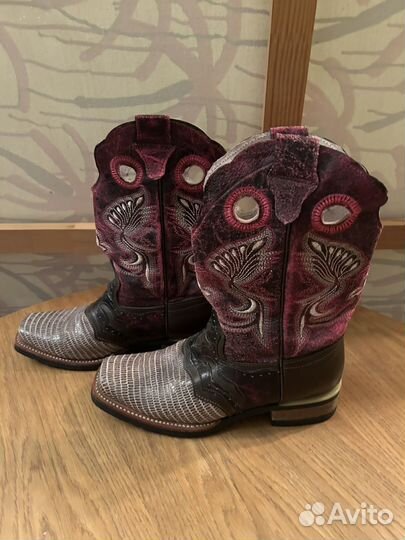 Сапоги женские 38 натуральная кожа