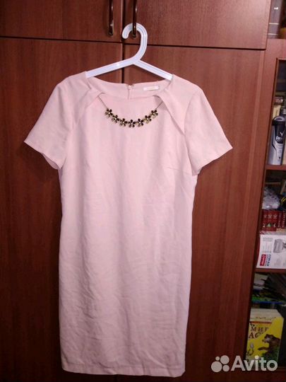 Платье пудрового цвета