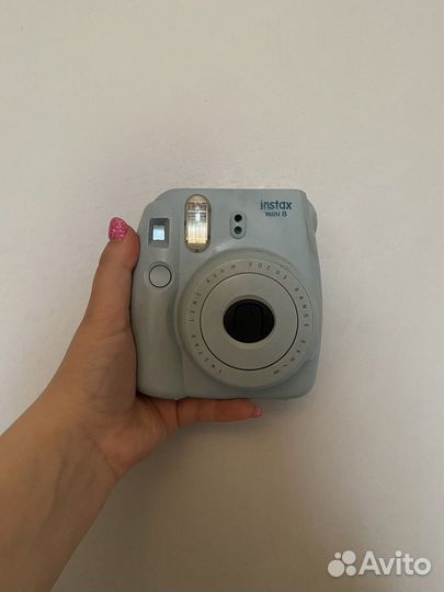 Фотоаппарат с мгновенной печатью instax mini 8