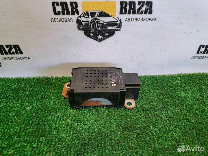 Антенна усилитель Volkswagen Golf