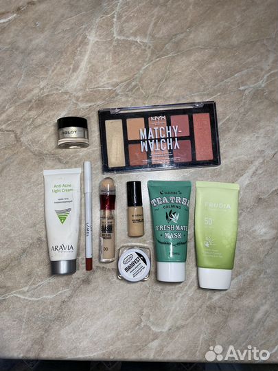 Косметика пакетом люкс массмаркет