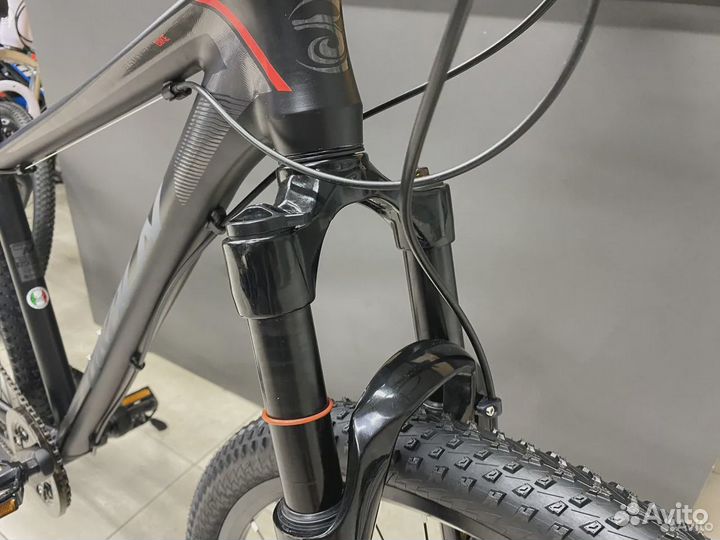 Велосипед горный Dkaln 8000 27.5R новый