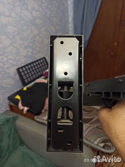 Кронштейн для акустики Vogels VLB 200 Black