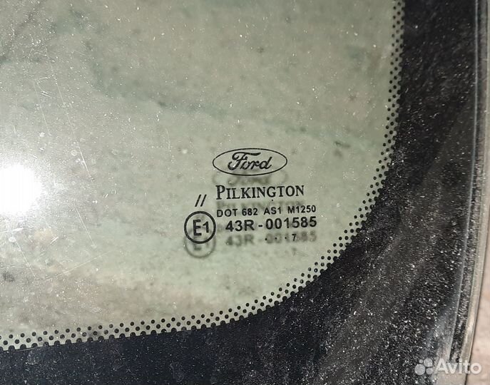 Форд фьюжин лобовое стекло
