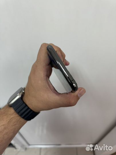iPhone 11 Pro Max, 64 ГБ
