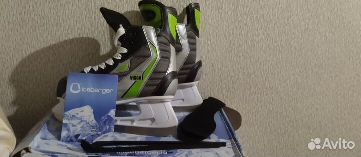 Хоккейные коньки 40 размер