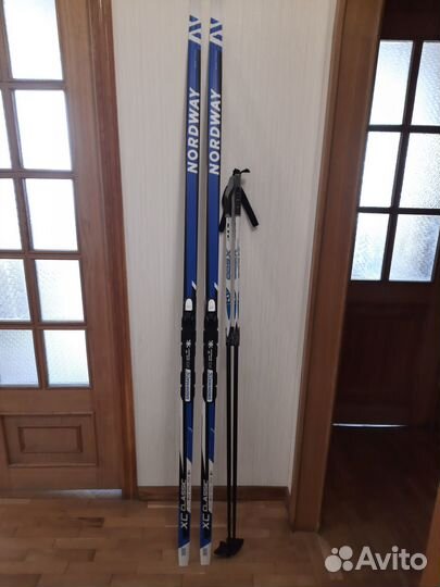 Лыжи беговые новые 180,185,195 см