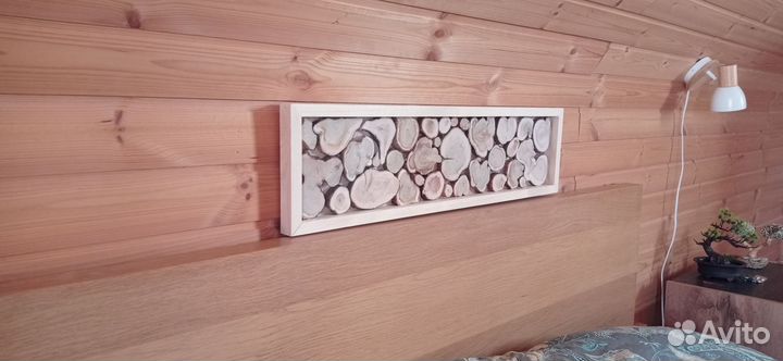 Панно из можжевельника