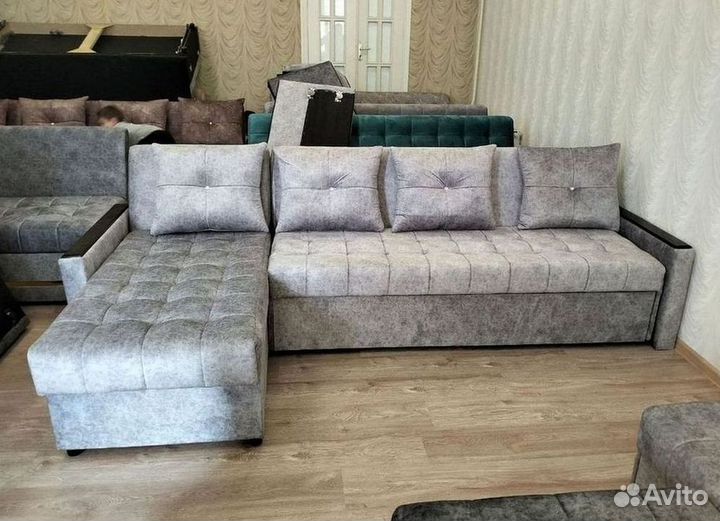 Угловой диван в наличии не б/у