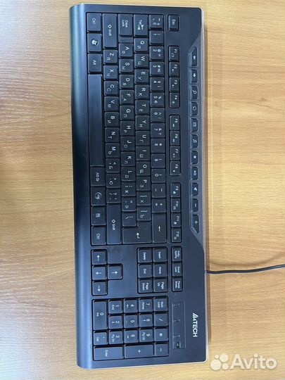 Игровая клавиатура с подсветкой