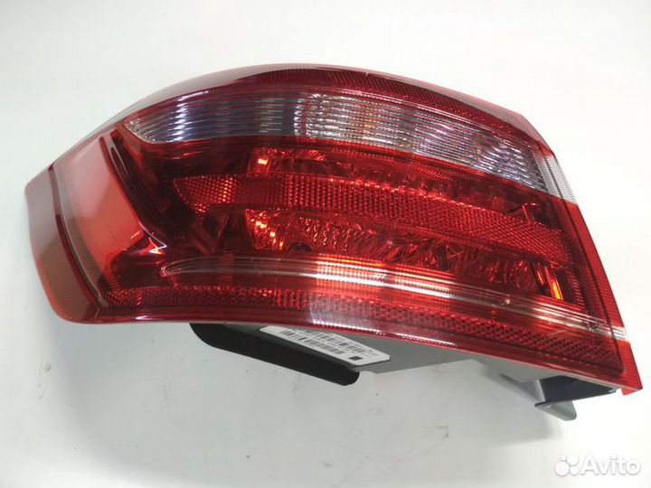 Задние стоп-фанари на Лада Веста