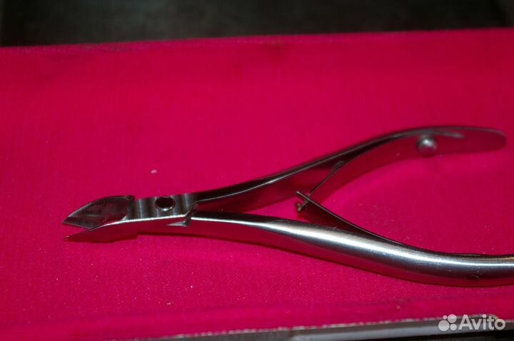 Заточка маникюрного и парикмахерского инструмента