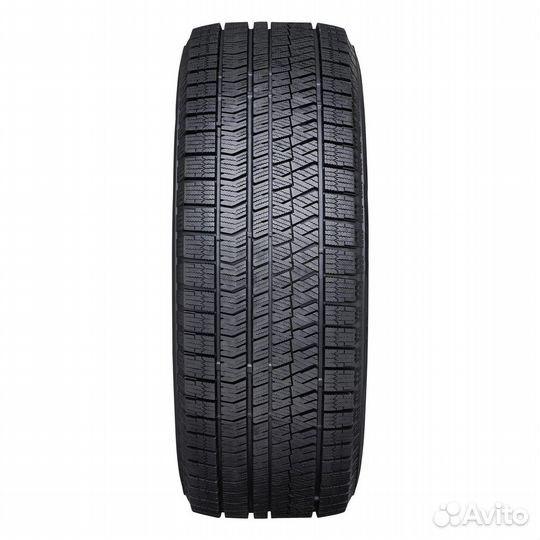 Bridgestone Blizzak Ice 225/60 R17