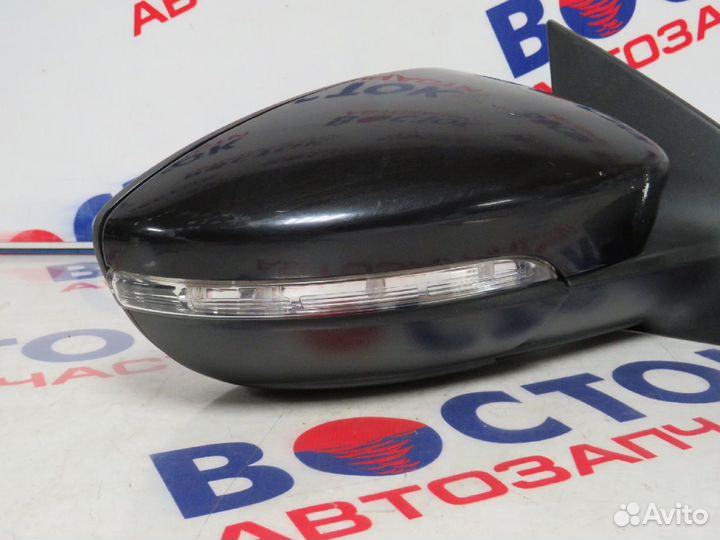 Зеркало Право volkswagen scirocco 137
