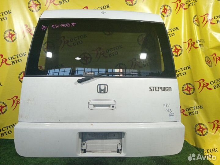 Дверь задняя Honda Stepwgn RF1 B20B 1999