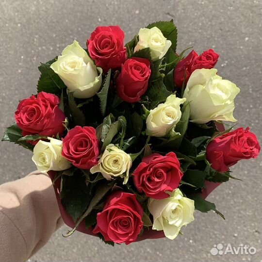 25 роз доставка