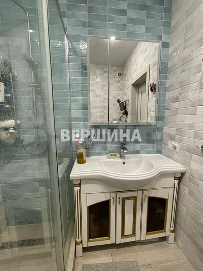 2-к. квартира, 72 м², 5/6 эт.