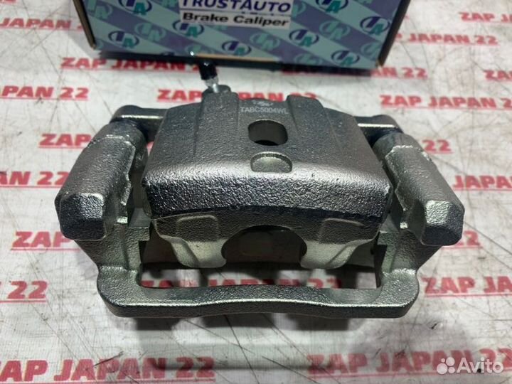 Суппорт задний левый Mitsubishi Delica