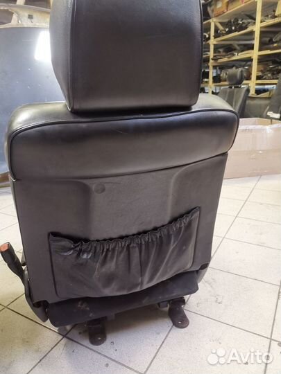 Передние сиденья Jeep Grand Cherokee ZJ