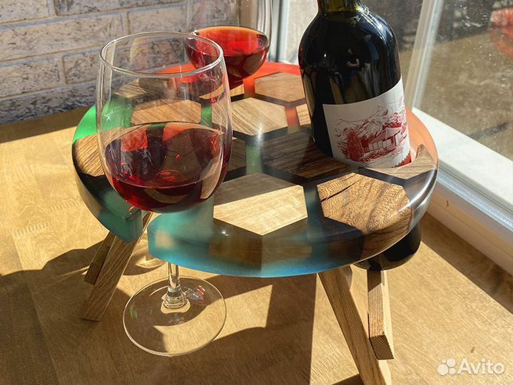 Винный столик