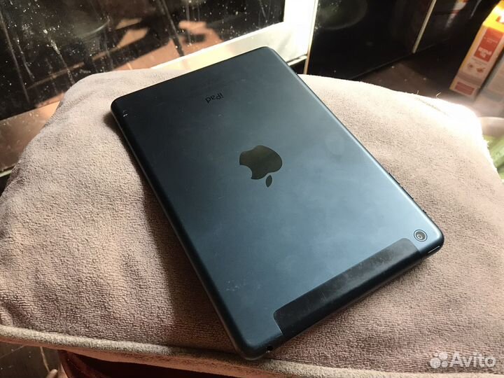 iPad mini 32 гб, (100+++ детских игр и програм)