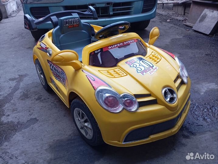 Детский электромобиль бу