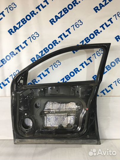 Дверь передняя правая nissan qashqai J10 2.0 ат