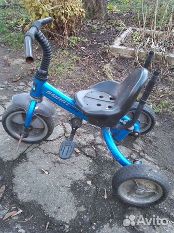 Детский трехколесный велосипед на запчасти