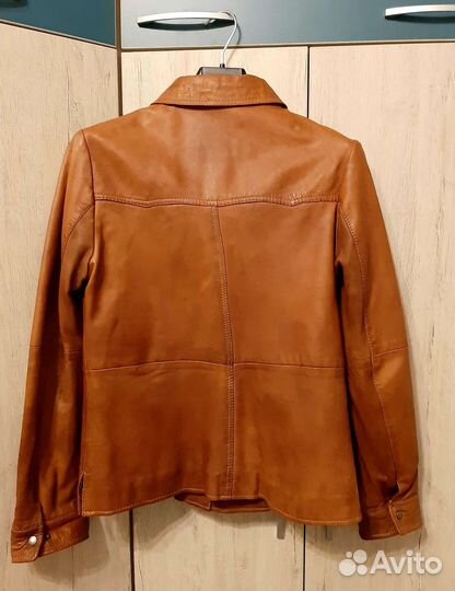 Куртка кожаная женская