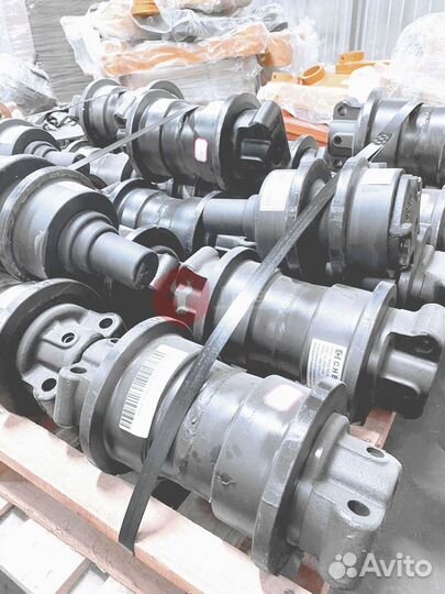 Каток поддерживающий Volvo EC360 VVO20V