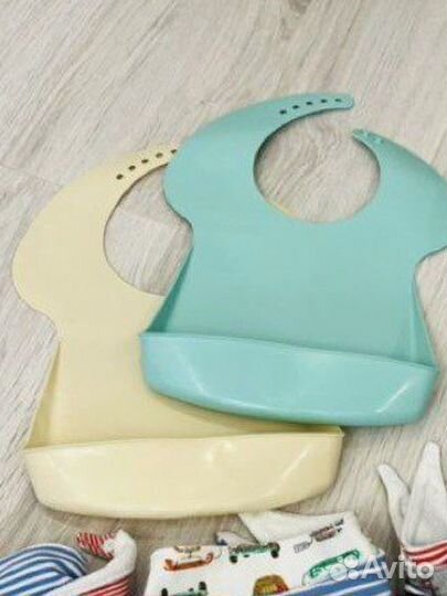 Слюнявчики