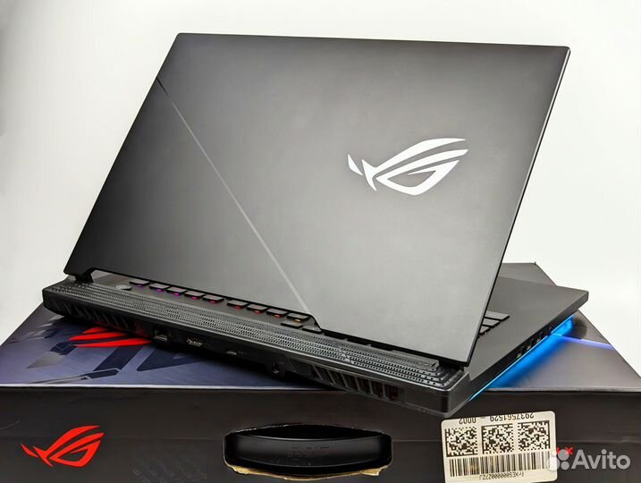 Игровой asus ROG Strix I9-10980HK/RTX 2070S/300Hz