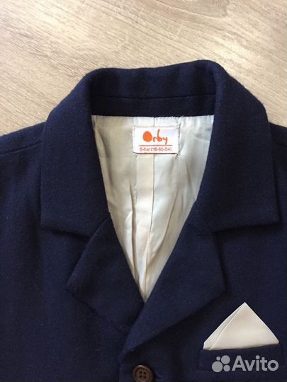 Жилетка стильный для мальчика на 5-6 лет