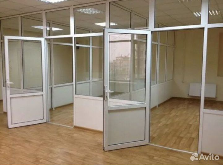 Перегородки пвх с дверями