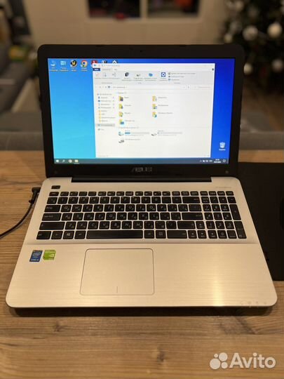 Ноутбук asus X555L/i5-4210/6Gb/GT820/1Tb/15.6