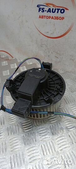 Мотор печки Dodge Caliber SUV 2.0 ECN 2006