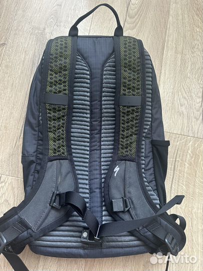 Вело рюкзак Specialized Base MIles Featherweight