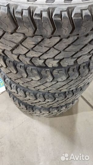 Cooper Discoverer S/T Maxx 255/80 R17