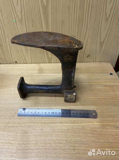 Гвозди, клещи