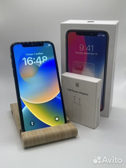 iPhone X, 64 ГБ