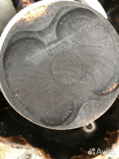 Коленовал Мазда 626 или форд пробе2