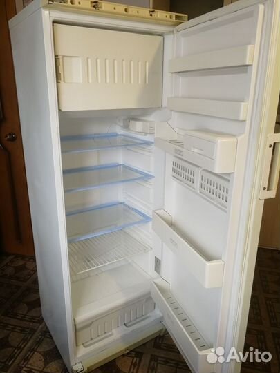 Холодильник стинол 205