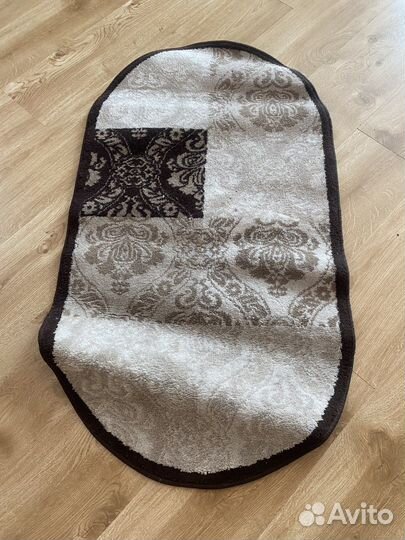 Коврик не большой 110 м / 60 см