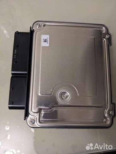 Блок управления двигателем