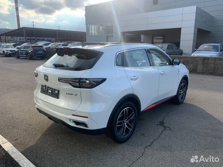 Changan UNI-S 1.5 AMT, 2024