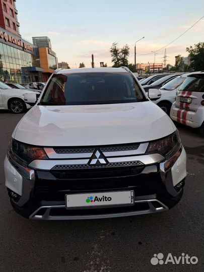 Mitsubishi Outlander 2.4 CVT, 2018, 75 000 км