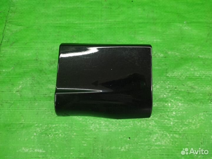 Накладка на крыло прав. перед. Audi Q5