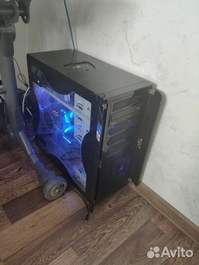 Корпус thermaltake armor junior